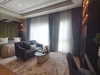 For sale 5 Beds house in Khan Na Yao, Bangkok