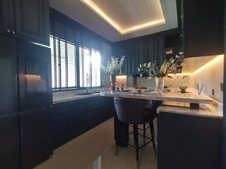 For sale 5 Beds house in Khan Na Yao, Bangkok