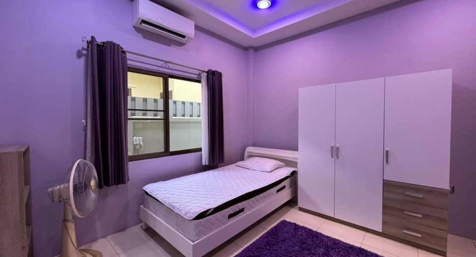 À louer 3 chambres maison à Bang Lamung, Chonburi