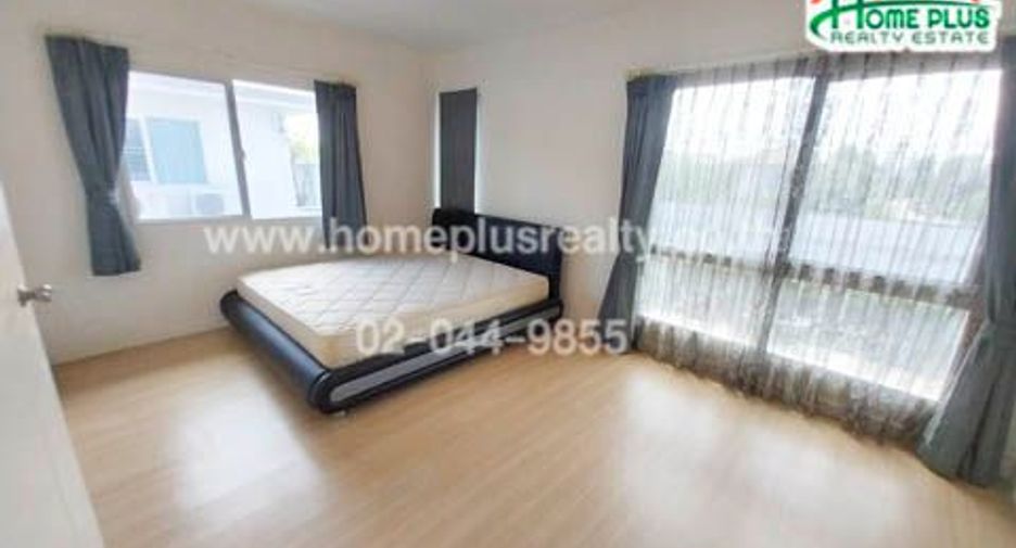 À vendre 3 chambres maison à Bang Khun Thian, Bangkok