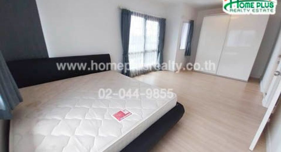 À vendre 3 chambres maison à Bang Khun Thian, Bangkok