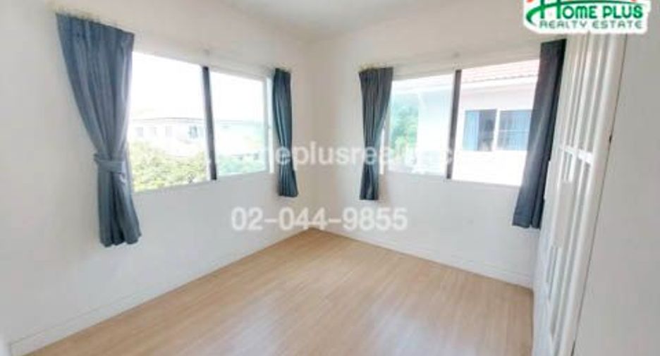 À vendre 3 chambres maison à Bang Khun Thian, Bangkok