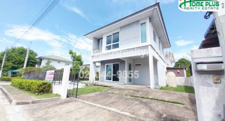 À vendre 3 chambres maison à Bang Khun Thian, Bangkok