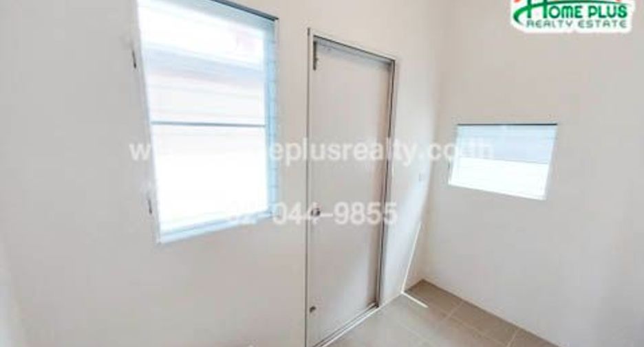 À vendre 3 chambres maison à Bang Khun Thian, Bangkok