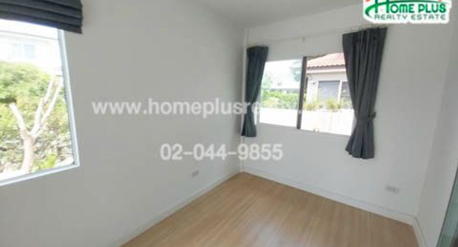 À vendre 3 chambres maison à Bang Khun Thian, Bangkok