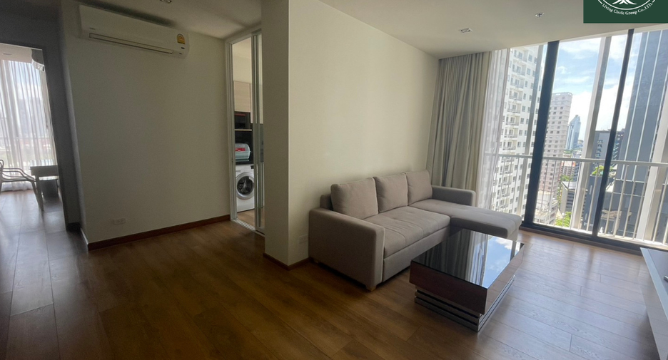 Condo en alquiler de 3 habitaciones en Khlong Toei, Bangkok