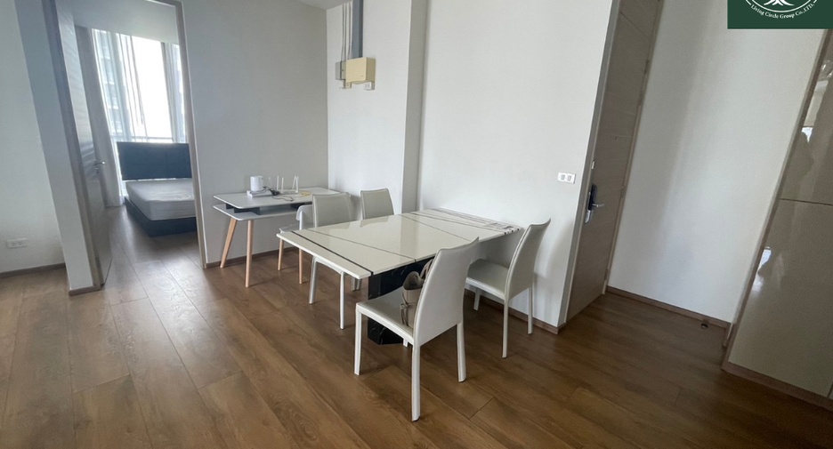 Condo en alquiler de 3 habitaciones en Khlong Toei, Bangkok