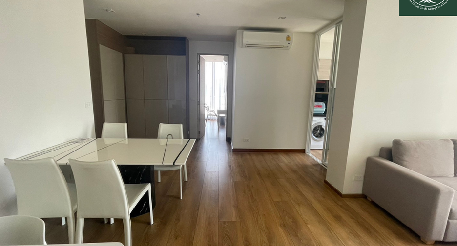 Condo en alquiler de 3 habitaciones en Khlong Toei, Bangkok