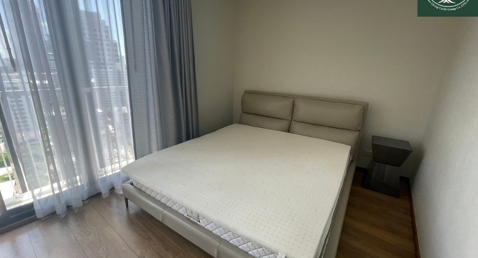 Condo en alquiler de 3 habitaciones en Khlong Toei, Bangkok