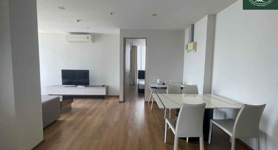 Condo en alquiler de 3 habitaciones en Khlong Toei, Bangkok