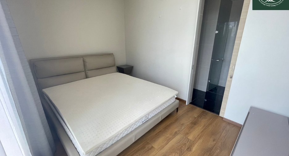 Condo en alquiler de 3 habitaciones en Khlong Toei, Bangkok