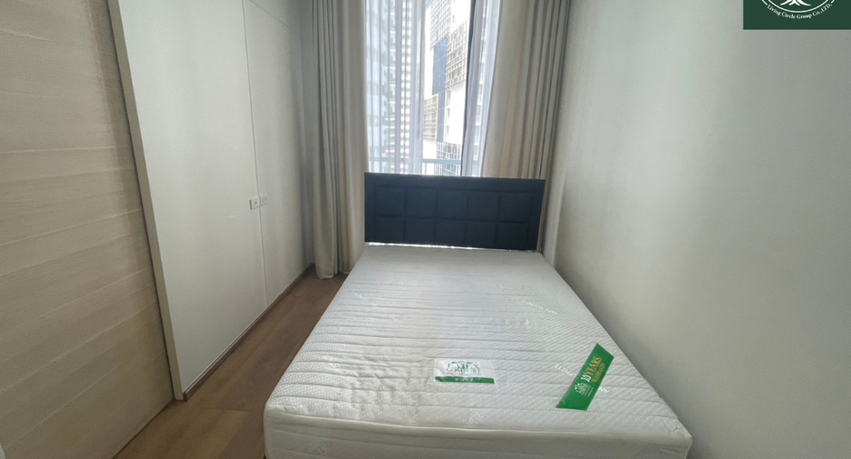 Condo en alquiler de 3 habitaciones en Khlong Toei, Bangkok