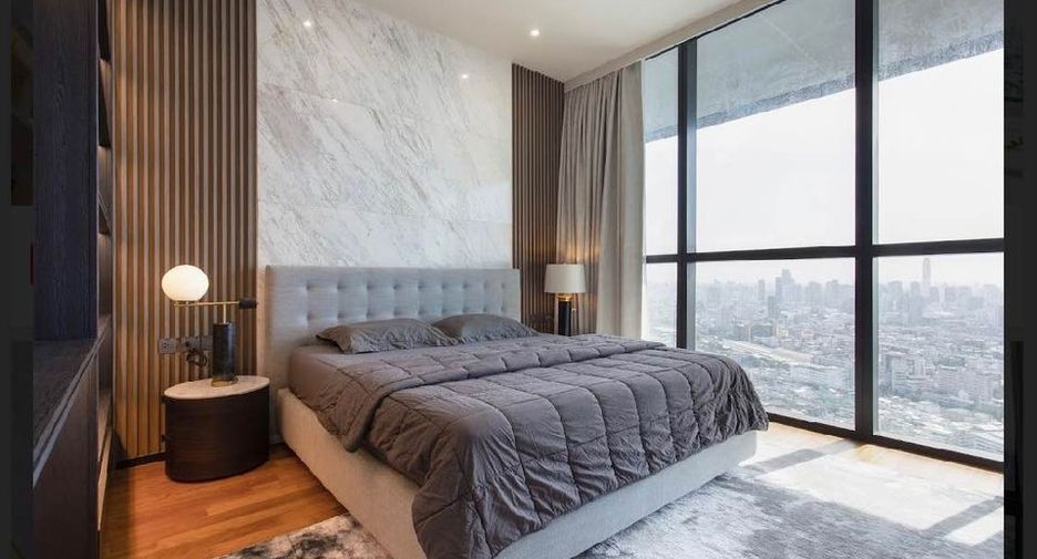 For rent 4 bed condo in Khlong San, Bangkok
