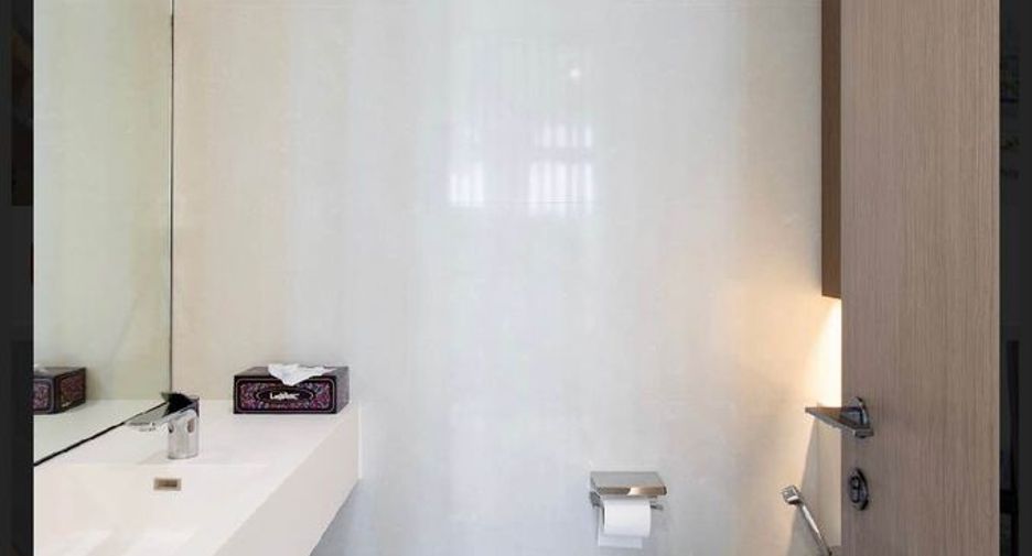 For rent 4 bed condo in Khlong San, Bangkok