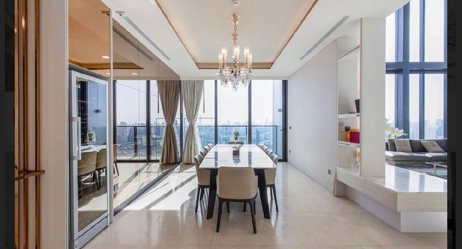 For rent 4 bed condo in Khlong San, Bangkok