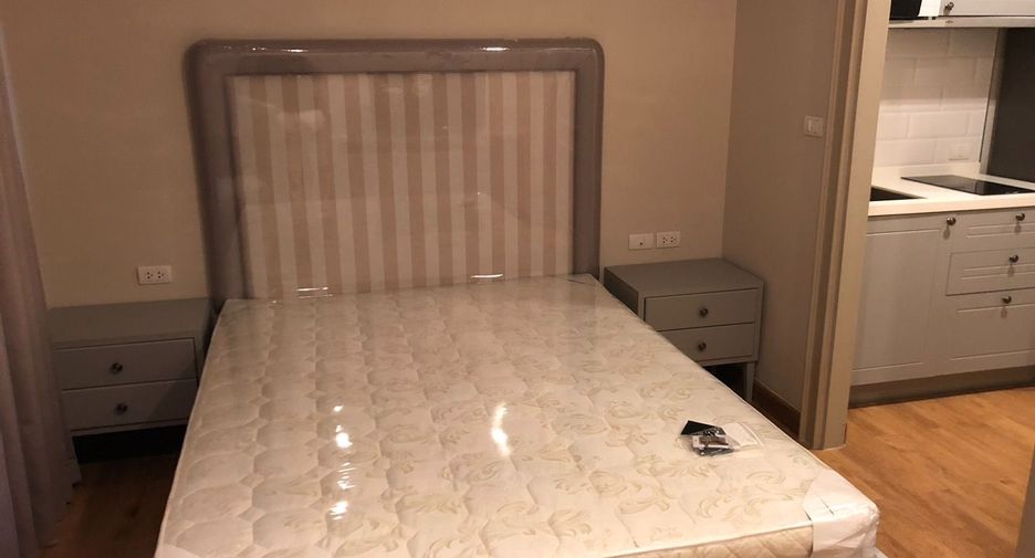 For rent 1 bed condo in Phaya Thai, Bangkok