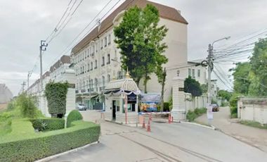 Продажа 3 спальни таунхаус в Чатучак, Бангкок