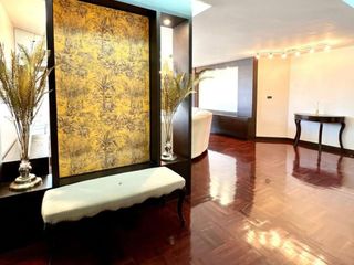 Condo en alquiler de 4 habitaciones en Khlong Toei, Bangkok