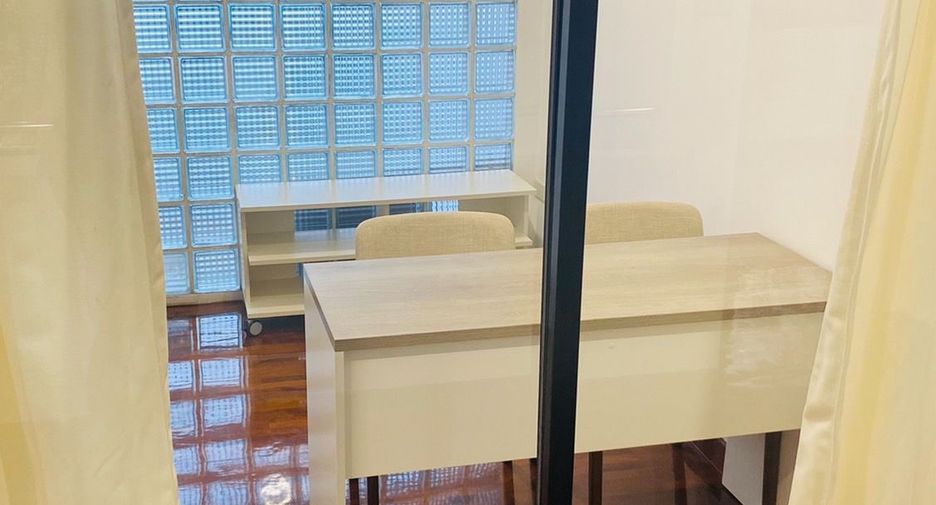 出租 4 卧室 独立屋 在 Saphan Sung, 曼谷