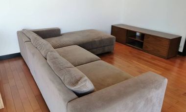 For sale 2 bed condo in Yan Nawa, Bangkok