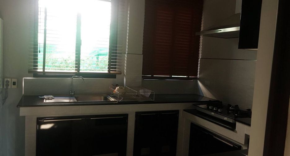 For rent 5 bedrooms house in Bang Phli, Samut Prakan