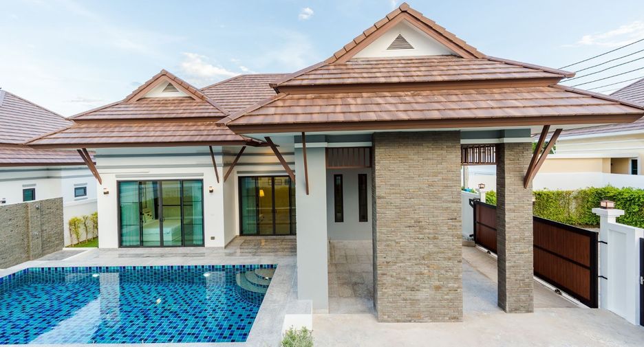 For sale 3 bedrooms villa in Cha Am, Phetchaburi