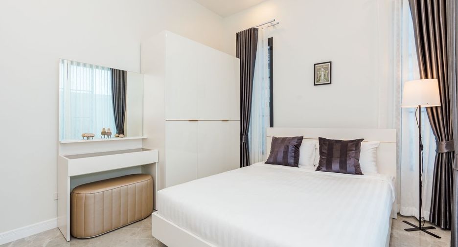 For sale 3 bedrooms villa in Cha Am, Phetchaburi