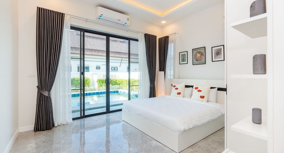 For sale 3 bedrooms villa in Cha Am, Phetchaburi