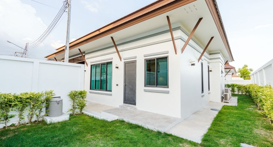 For sale 3 bedrooms villa in Cha Am, Phetchaburi