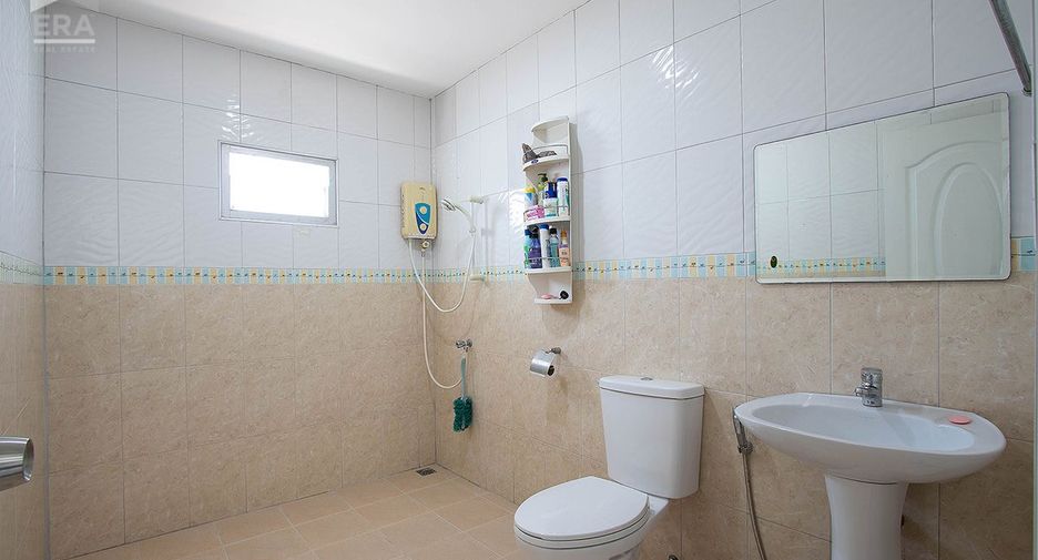For sale 2 ベッドルーム house in Ban Chang, Rayong