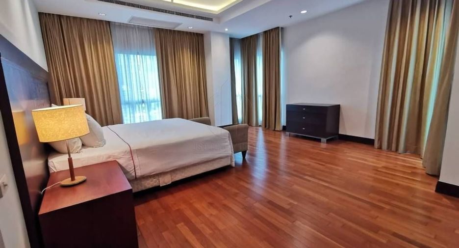 For rent 5 bedrooms condo in Pathum Wan, Bangkok