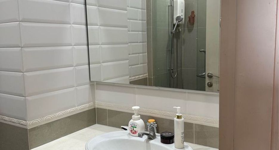 For rent 1 bed condo in Phaya Thai, Bangkok
