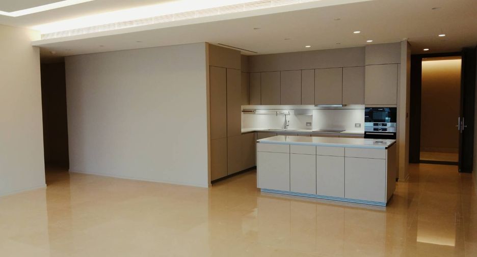 Condo en venta de 3 habitaciones en Pathum Wan, Bangkok