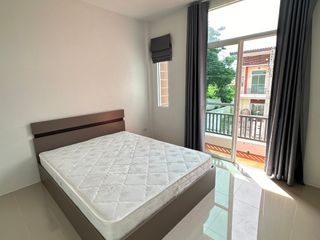 For rent 2 bed townhouse in Ban Chang, Rayong