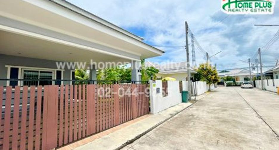 For sale 3 bedrooms house in Hua Hin, Prachuap Khiri Khan