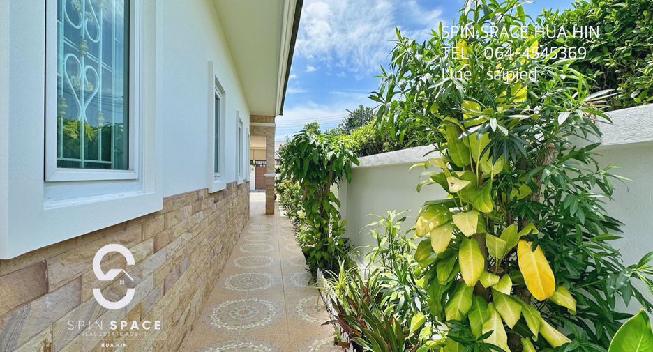 For sale 2 bedrooms villa in Hua Hin, Prachuap Khiri Khan