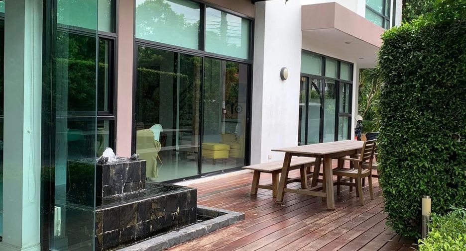 Büro zum Kauf in Wang Thonglang, Bangkok