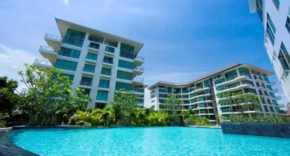 出租 和 出售 2 卧室 公寓 在 Bang Lamung, Chon Buri