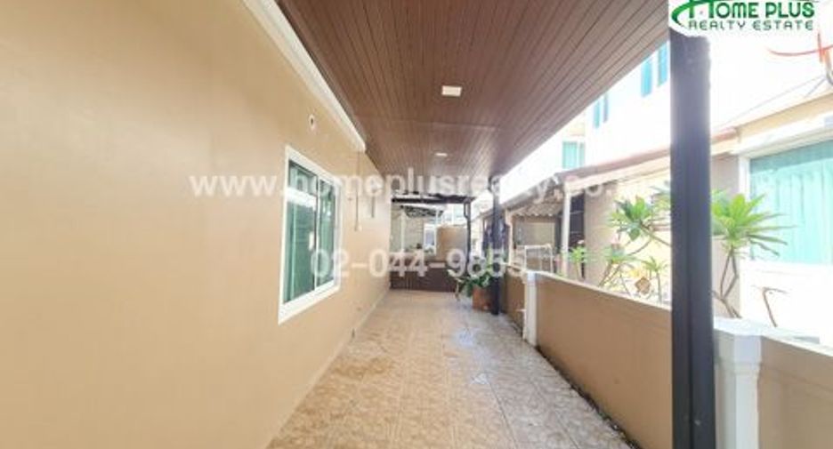 For sale 5 bedrooms house in Thung Khru, Bangkok