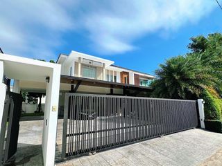 出租 和 出售 5 卧室 独立屋 在 Lat Krabang, 曼谷