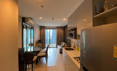For sale 2 bed condo in Huai Khwang, Bangkok