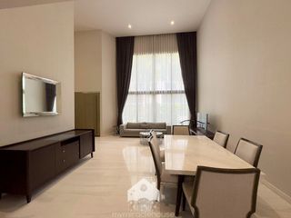 For rent 4 bed townhouse in Watthana, Bangkok