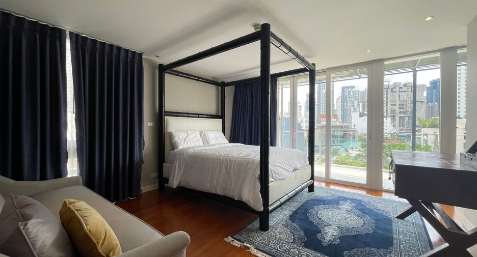 For rent 3 bedrooms condo in Watthana, Bangkok