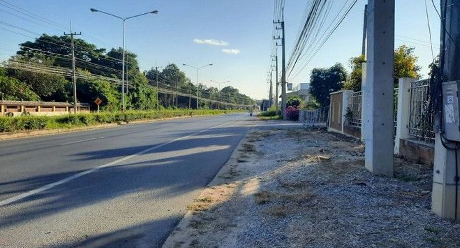 ขาย 8 ห้องนอน พื้นที่ค้าปลีก ใน สันป่าตอง, เชียงใหม่