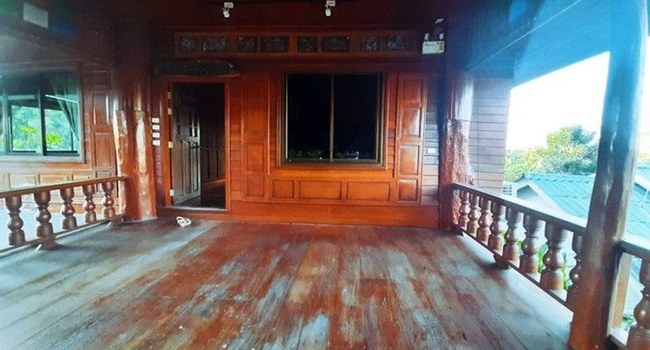 ขาย 8 ห้องนอน พื้นที่ค้าปลีก ใน สันป่าตอง, เชียงใหม่