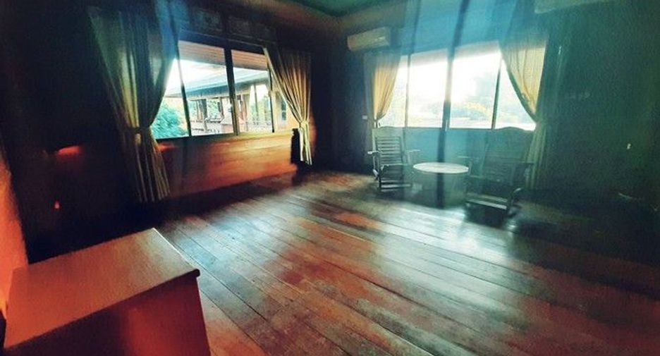 ขาย 8 ห้องนอน พื้นที่ค้าปลีก ใน สันป่าตอง, เชียงใหม่