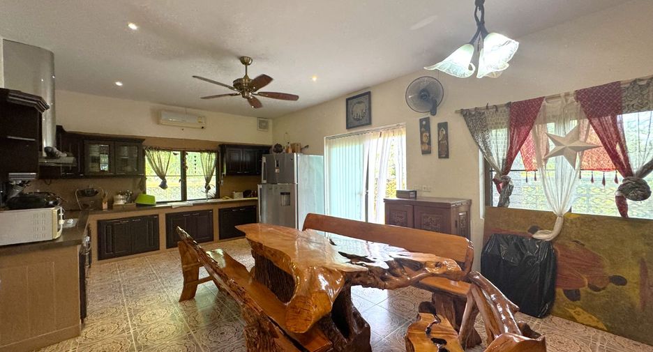 For sale 3 Beds villa in Takua Pa, Phang Nga