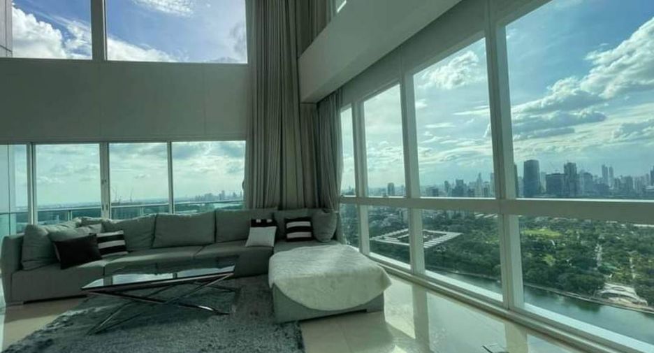 À louer 3 chambres condo à Khlong Toei, Bangkok