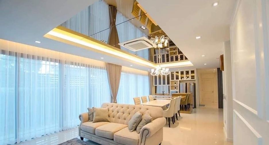 Casa en alquiler y en venta de 4 habitaciones en Bang Bon, Bangkok