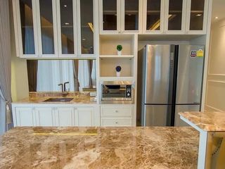 Casa en alquiler y en venta de 4 habitaciones en Bang Bon, Bangkok